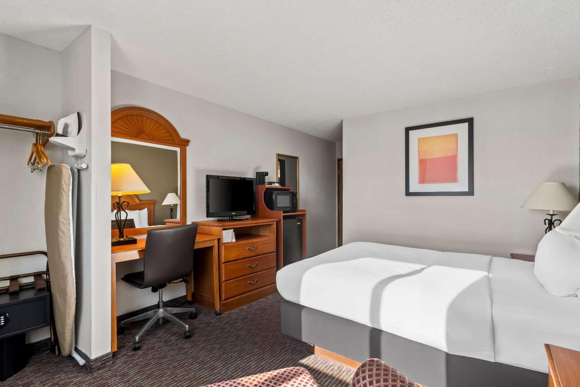 Quality Inn Sidney I-80 Exterior foto